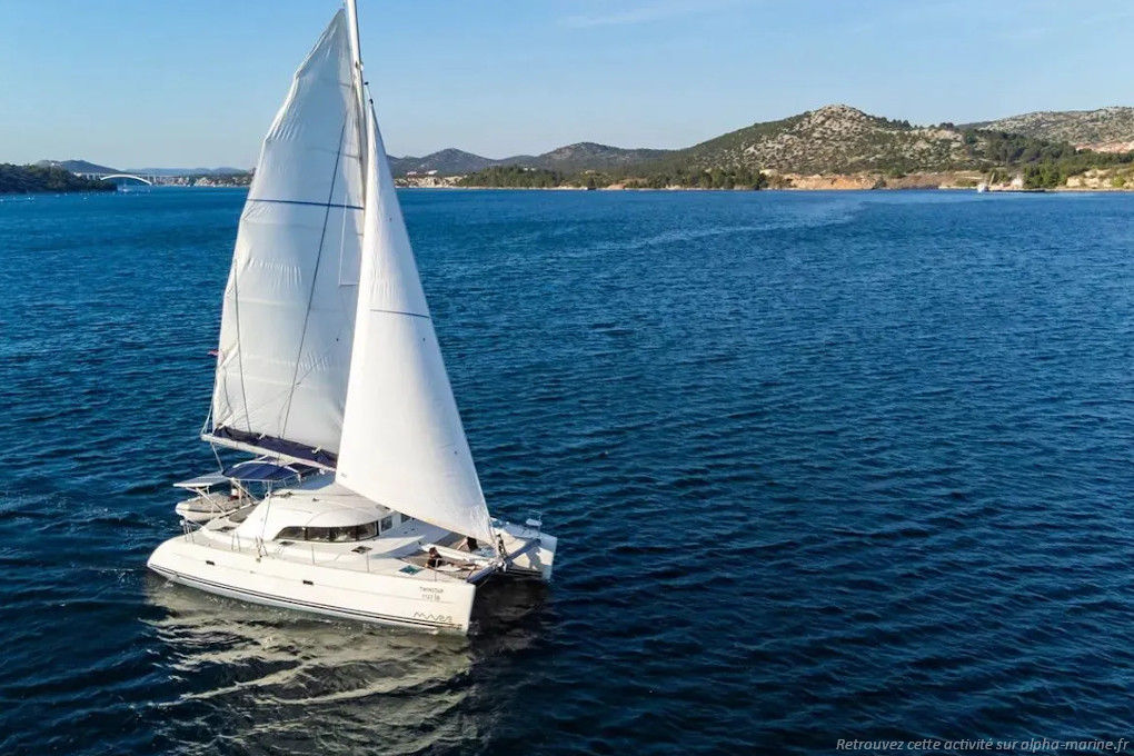 Catamaran Cannes. Nouveau